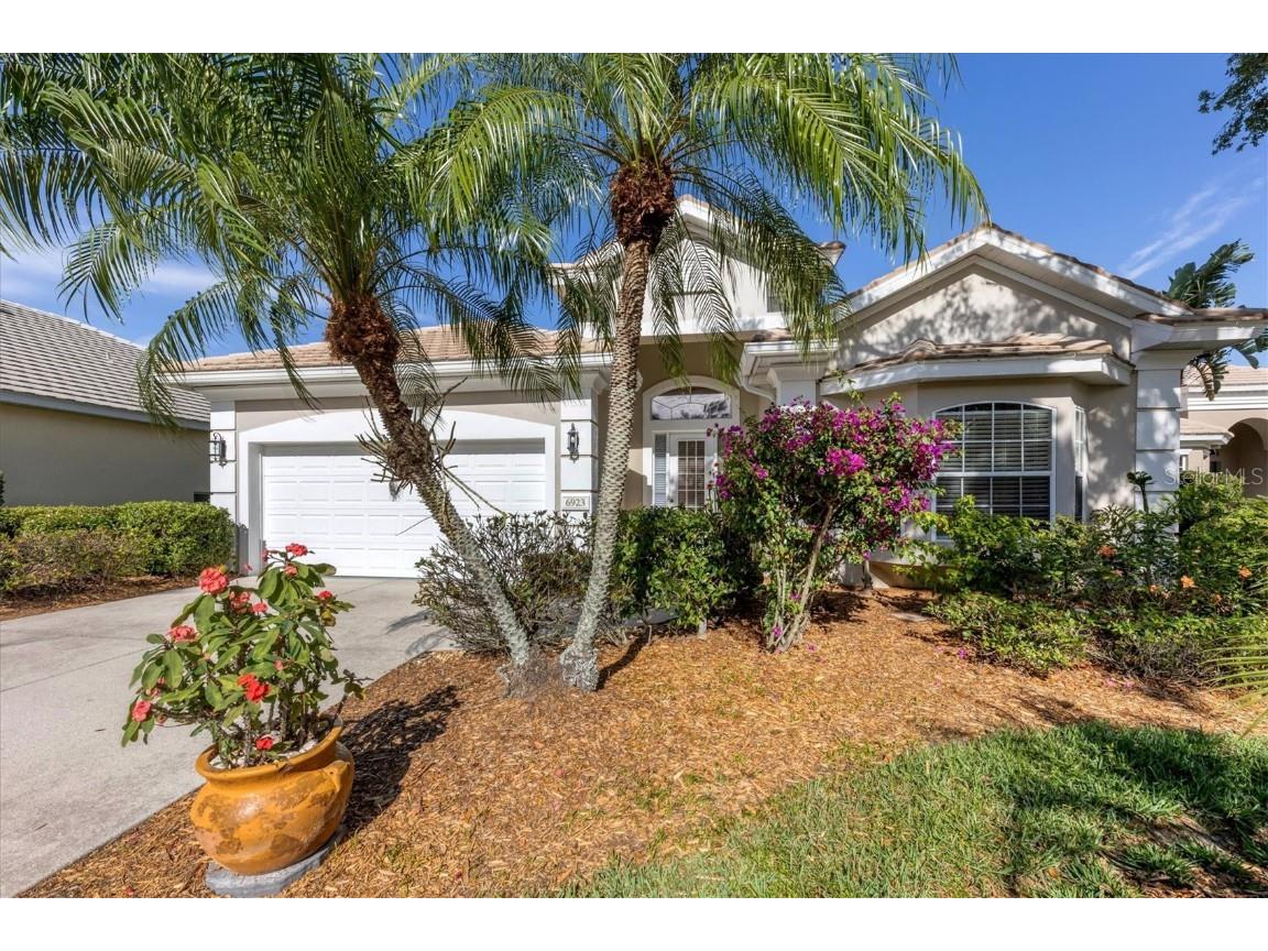 6923 Lennox Place University Park FL 34201 A4563851 image1