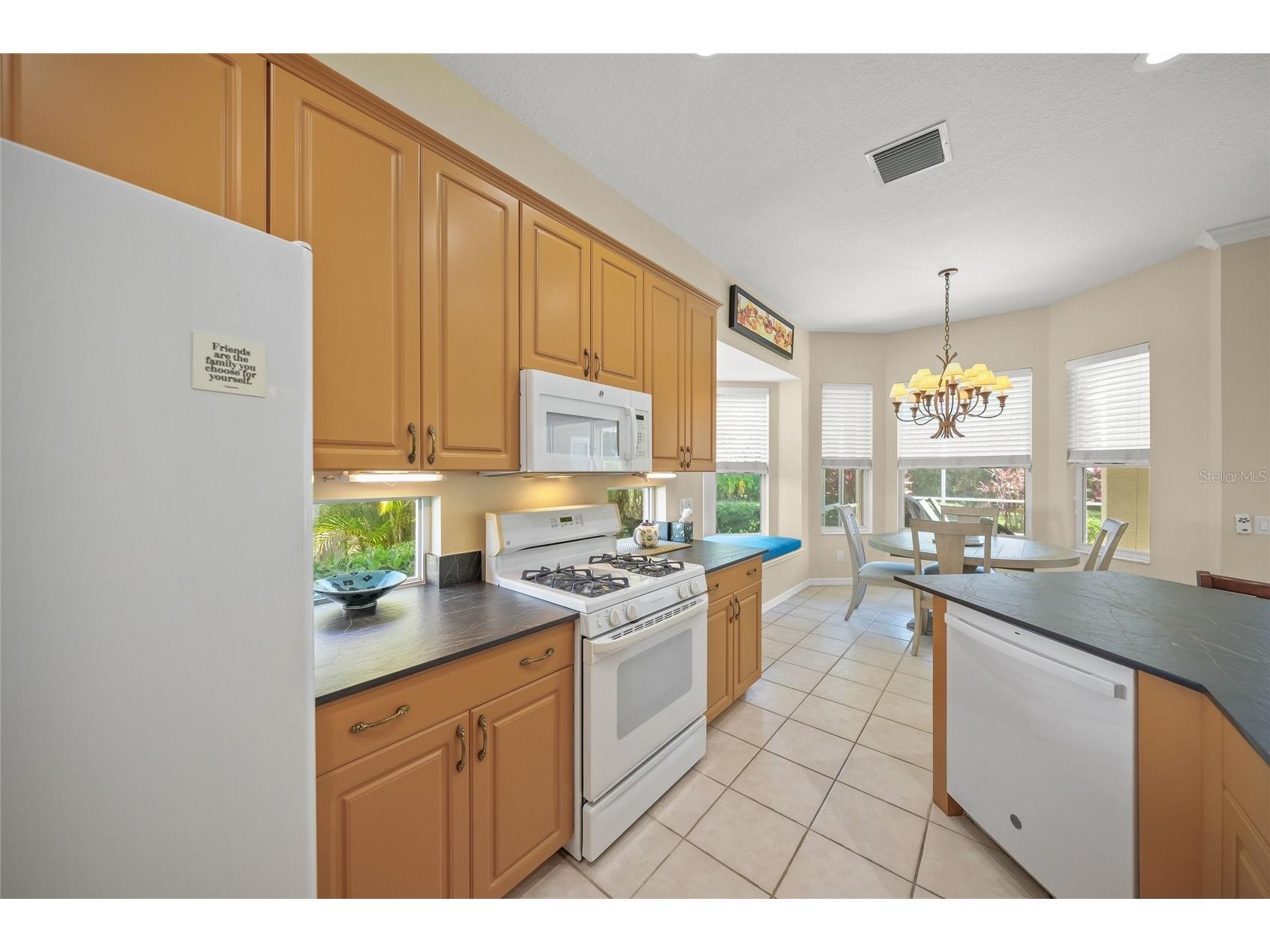 6923 Lennox Place University Park FL 34201 A4690839 image12