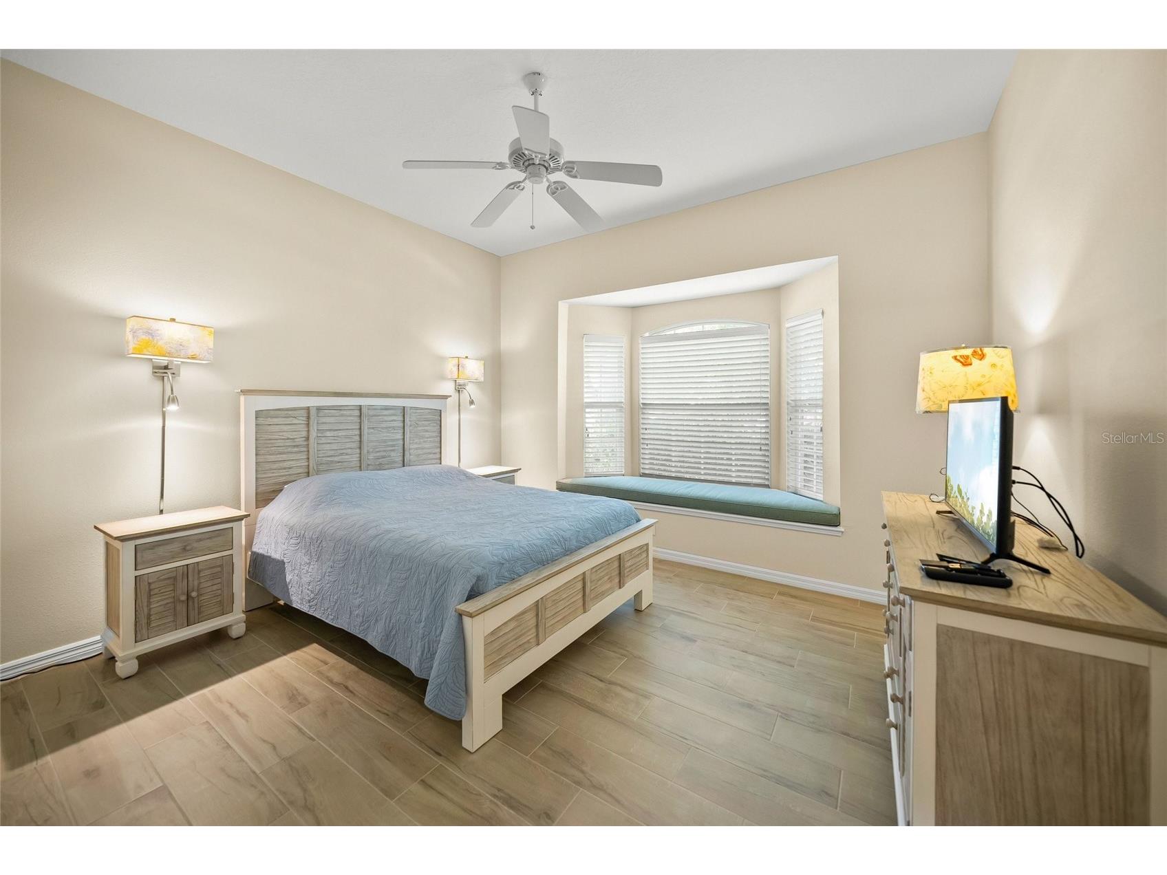 6923 Lennox Place University Park FL 34201 A4690839 image26