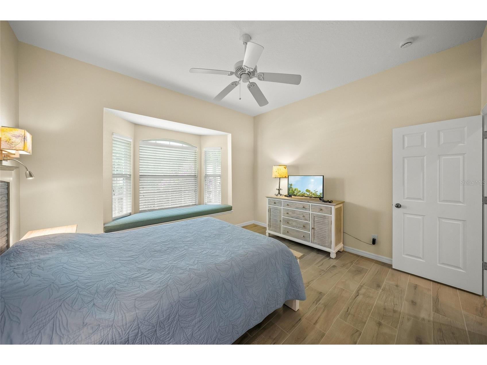 6923 Lennox Place University Park FL 34201 A4690839 image27