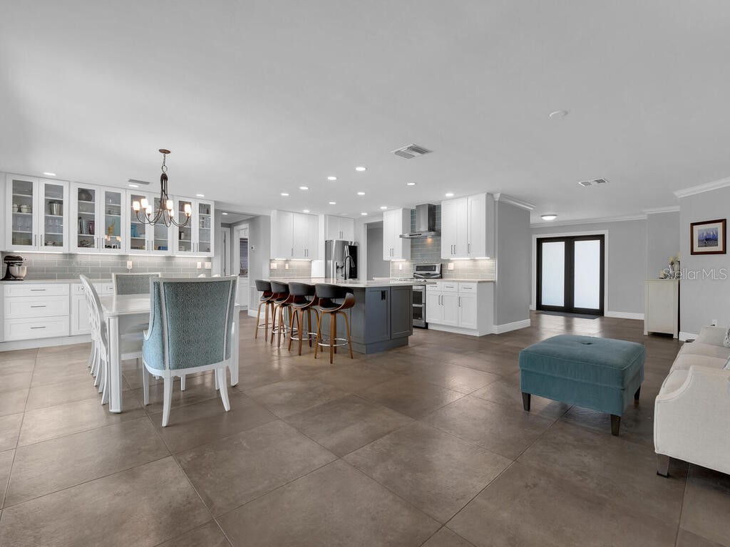 6923 Old Whiskey Creek Drive Fort Myers FL 33919 - CALOOSAHATCHEE RIVER C7514413 image10