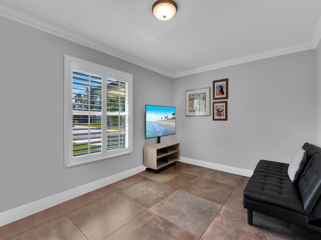 6923 Old Whiskey Creek Drive Fort Myers FL 33919 - CALOOSAHATCHEE RIVER C7514413 image23