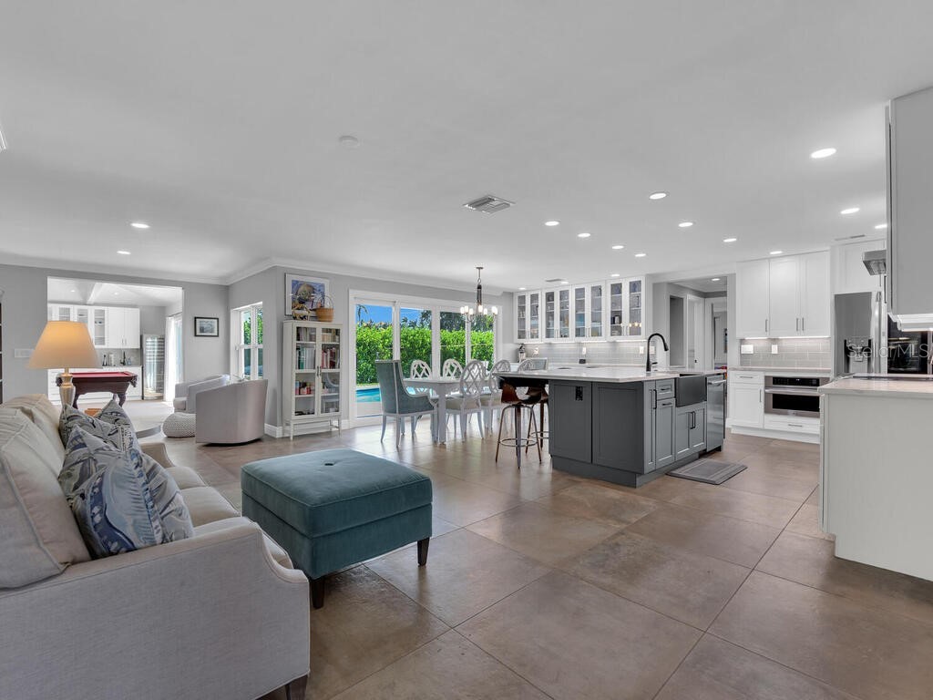 6923 Old Whiskey Creek Drive Fort Myers FL 33919 - CALOOSAHATCHEE RIVER C7514413 image6