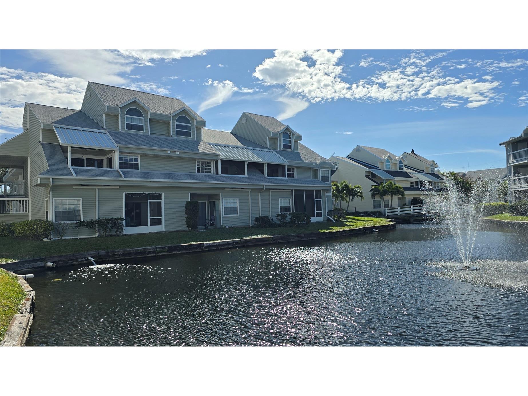 6923 Stones Throw Cir N #4203 Saint Petersburg FL 33710 TB8468028 image1