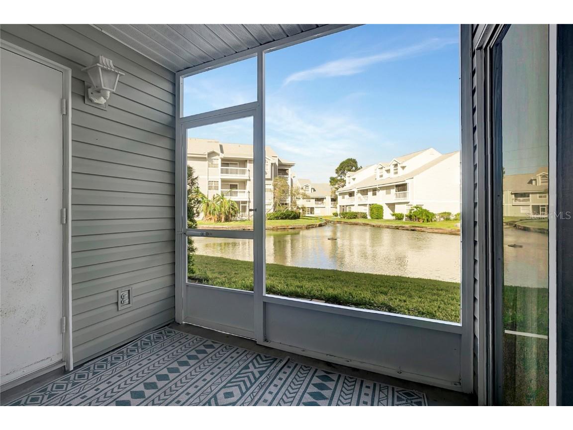 6923 Stonesthrow Circle N #4105 Saint Petersburg FL 33710 TB8330335 image15