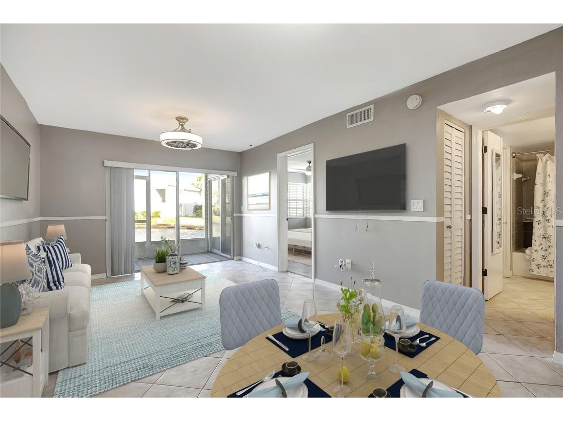 6923 Stonesthrow Circle N #4105 Saint Petersburg FL 33710 TB8330335 image2