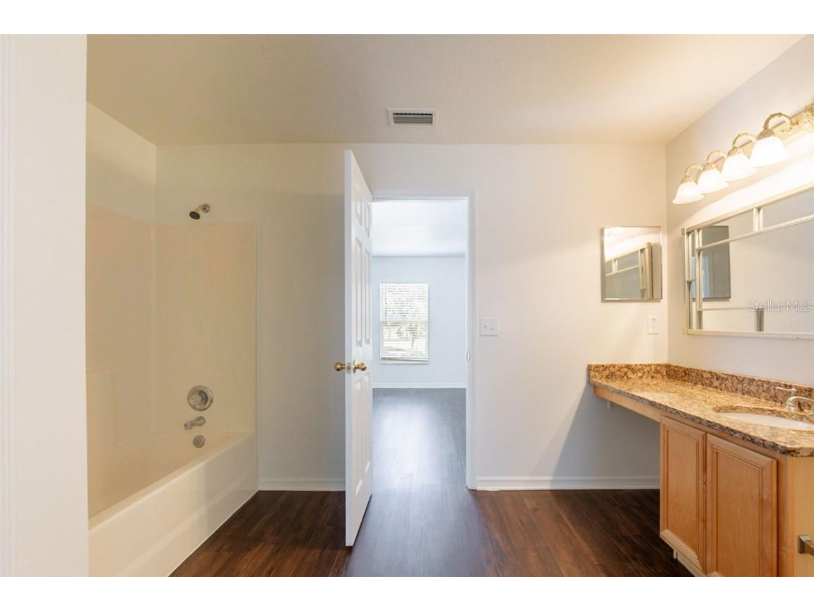 6924 Lake Eaglebrooke Drive Lakeland FL 33813 O6343002 image35