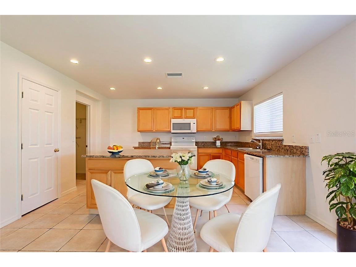 6924 Lake Eaglebrooke Drive Lakeland FL 33813 O6343002 image4