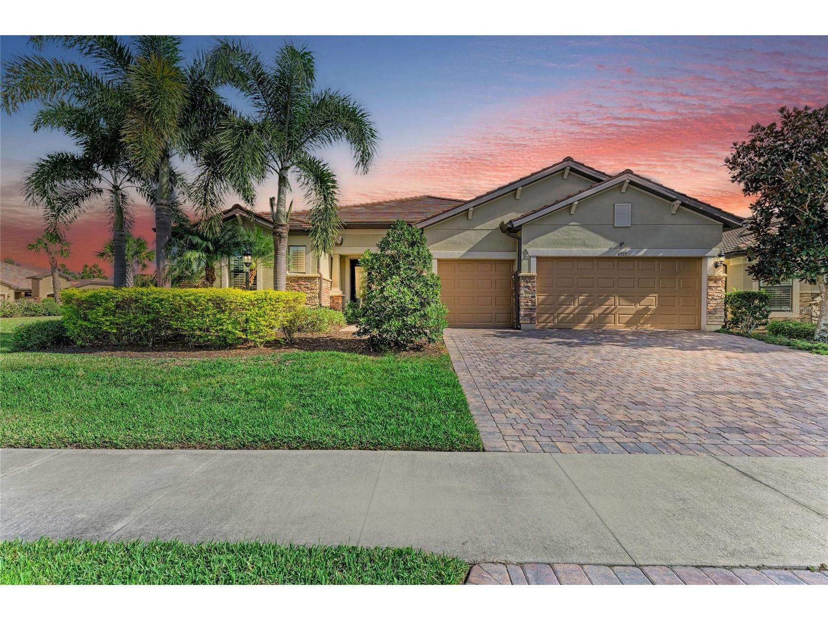 6925 Chester Trail Bradenton FL 34202 A4675989 image1