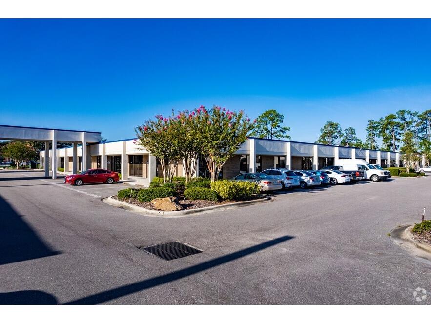 6925 Lake Ellenor Drive #501B Orlando FL 32809 R4906720 image1