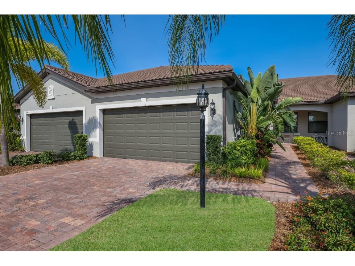 6926 Dorset Court Lakewood Ranch FL 34202 A4575720 image1