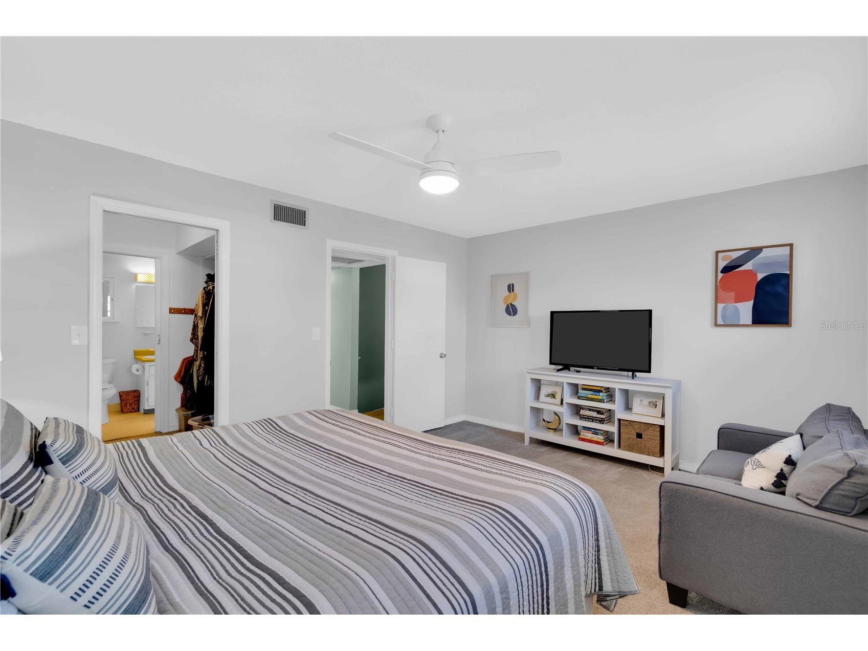 6927 Place De La Paix #6927 Saint Petersburg FL 33707 TB8484534 image18