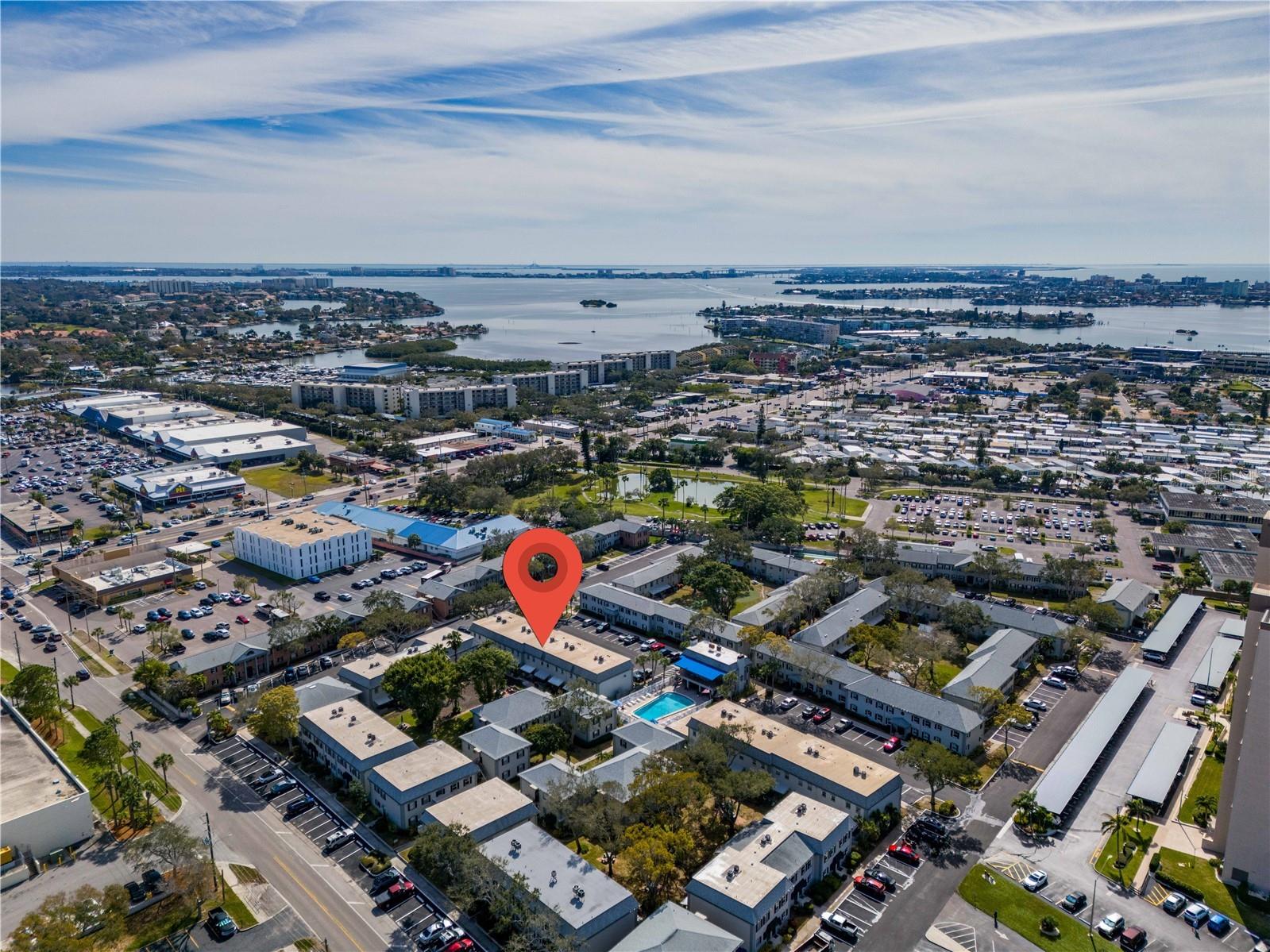 6927 Place De La Paix #6927 Saint Petersburg FL 33707 TB8484534 image38