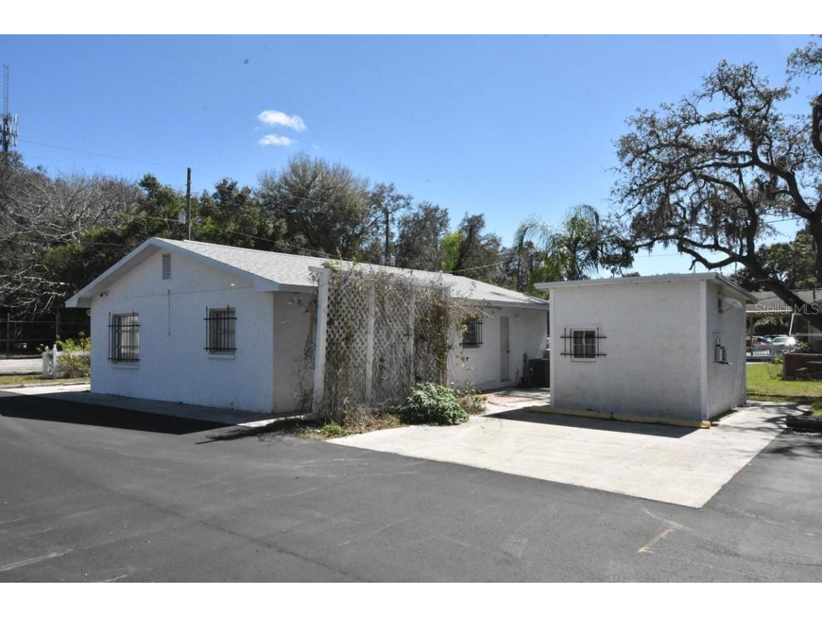 6927 Shady Acres Boulevard New Port Richey FL 34653 W7877089 image3