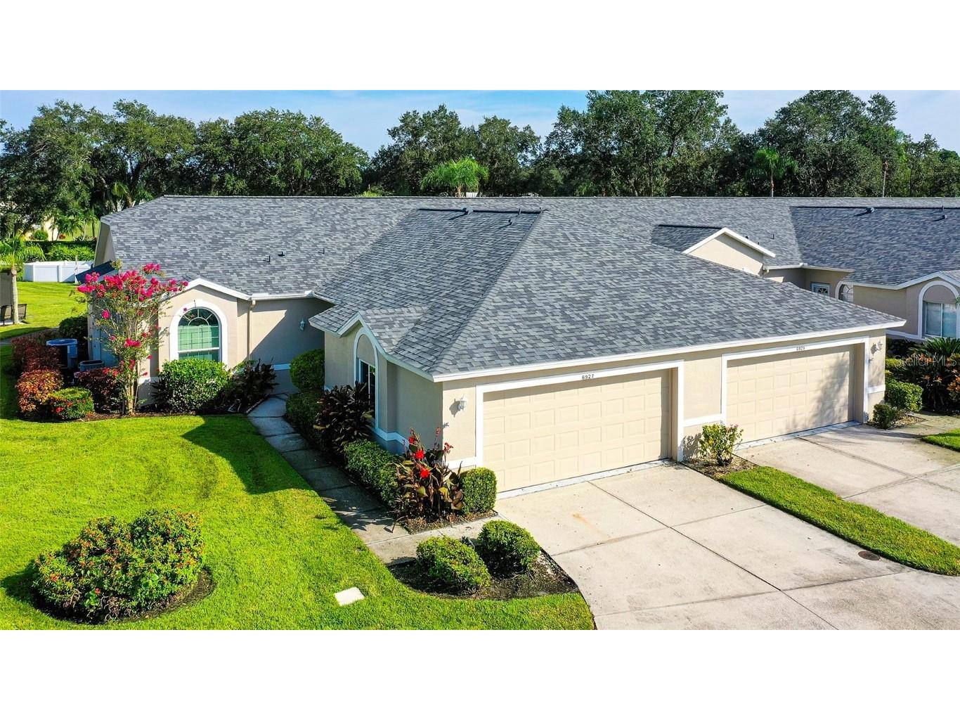 6927 Stoneywalk Court Bradenton FL 34203 A4623015 image1