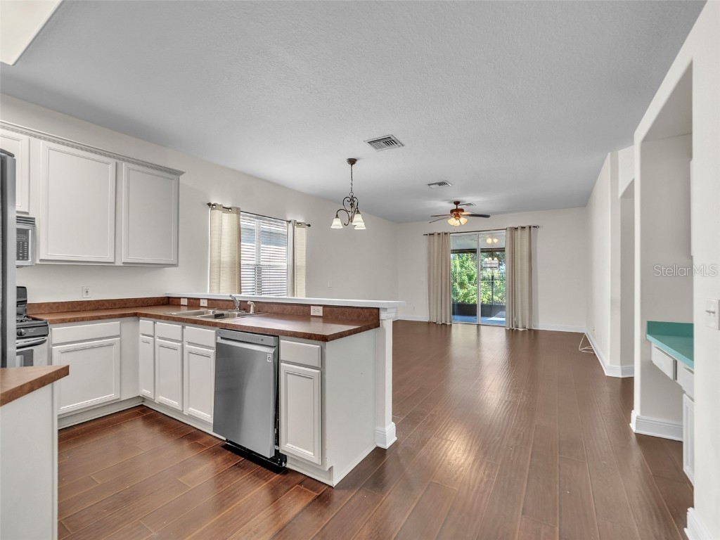 6927 Surrey Hill Place Apollo Beach FL 33572 TB8449516 image4