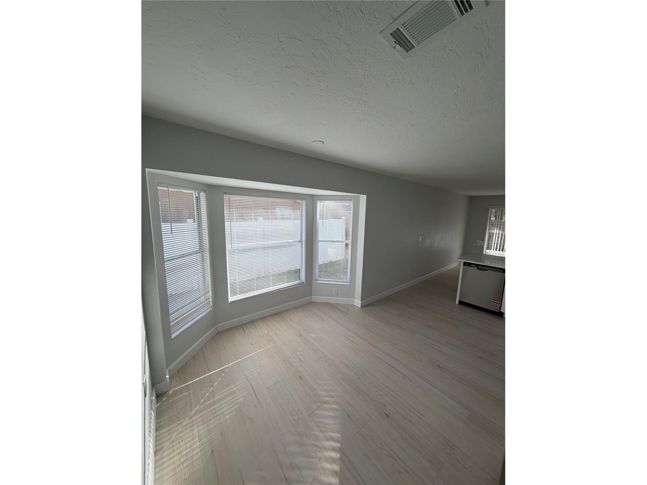 6928 43rd Court E Sarasota FL 34243 A4676085 image17