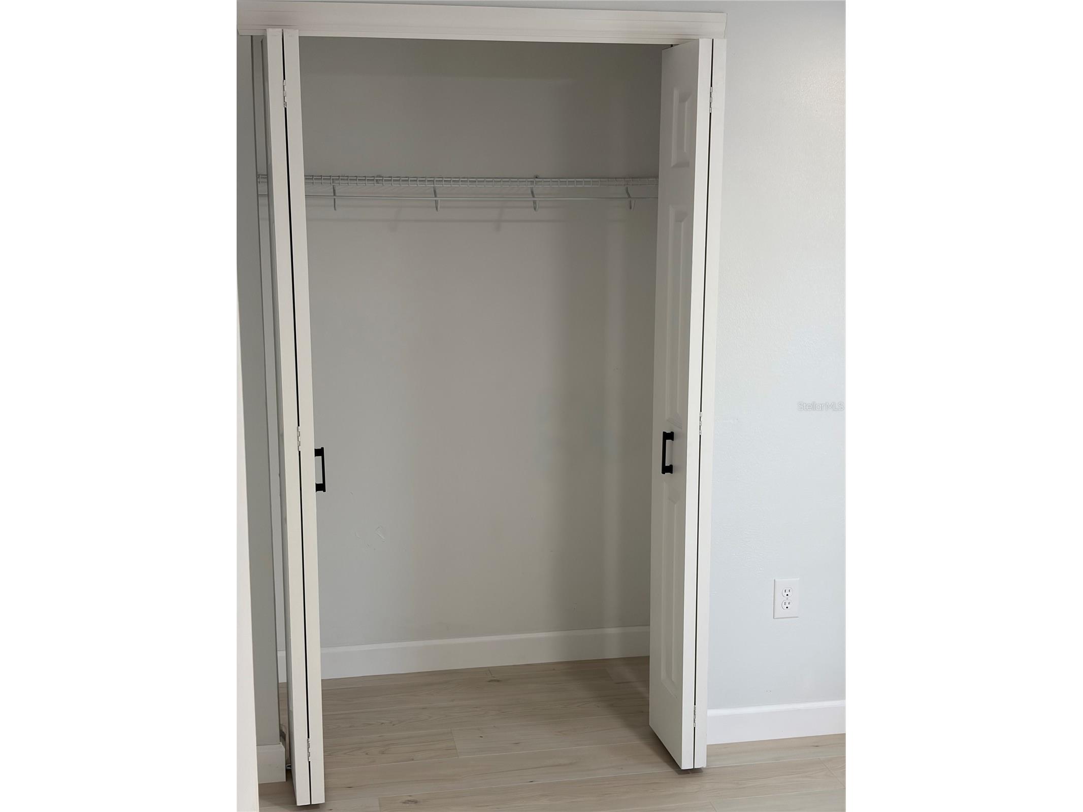 6928 43rd Court E Sarasota FL 34243 A4676085 image32