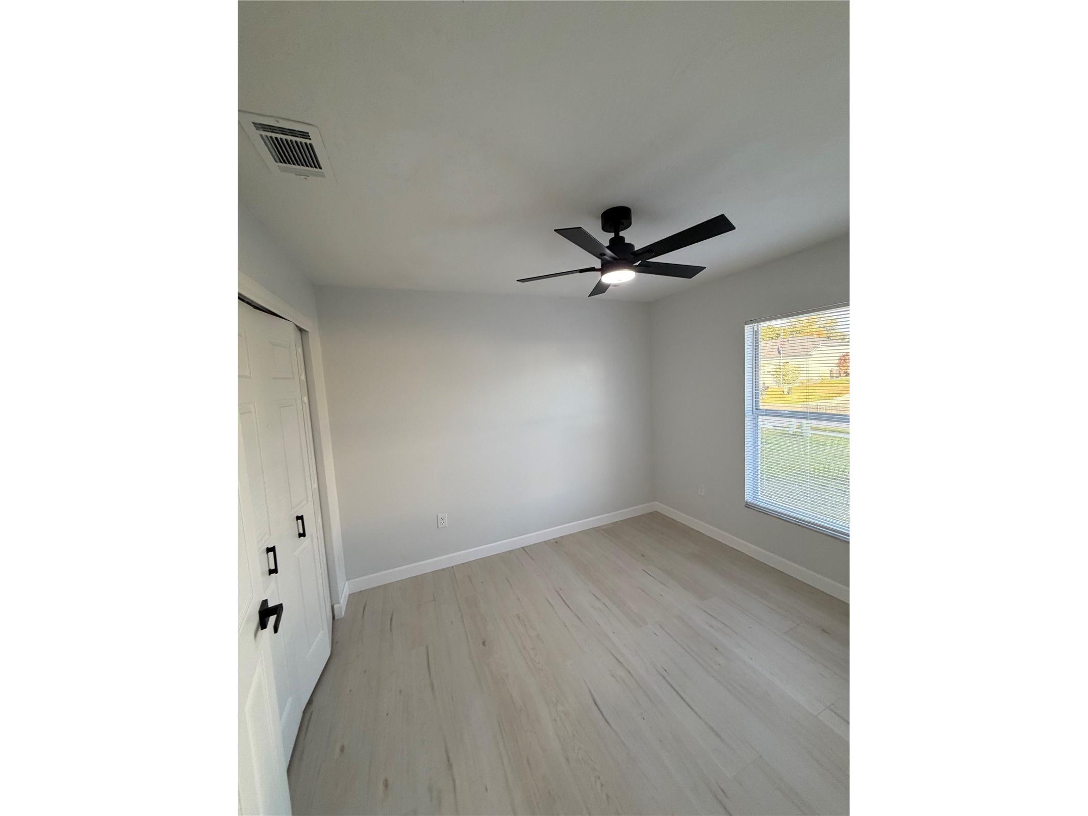 6928 43rd Court E Sarasota FL 34243 A4676085 image35