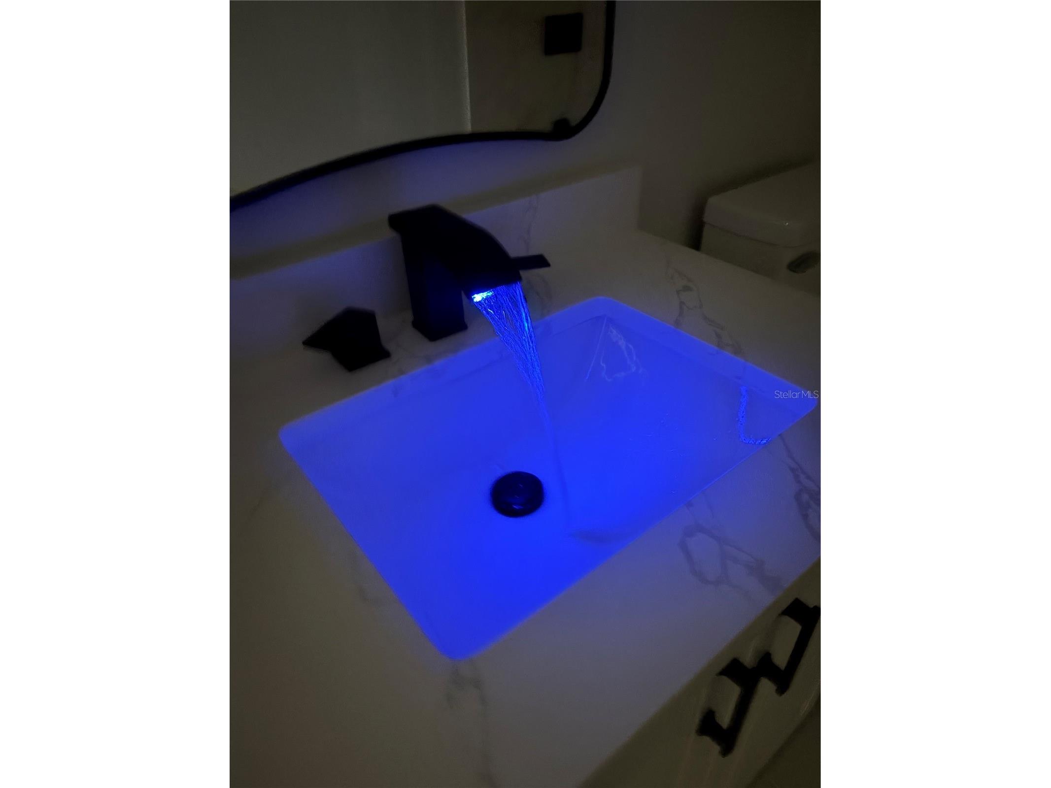 6928 43rd Court E Sarasota FL 34243 A4676085 image49