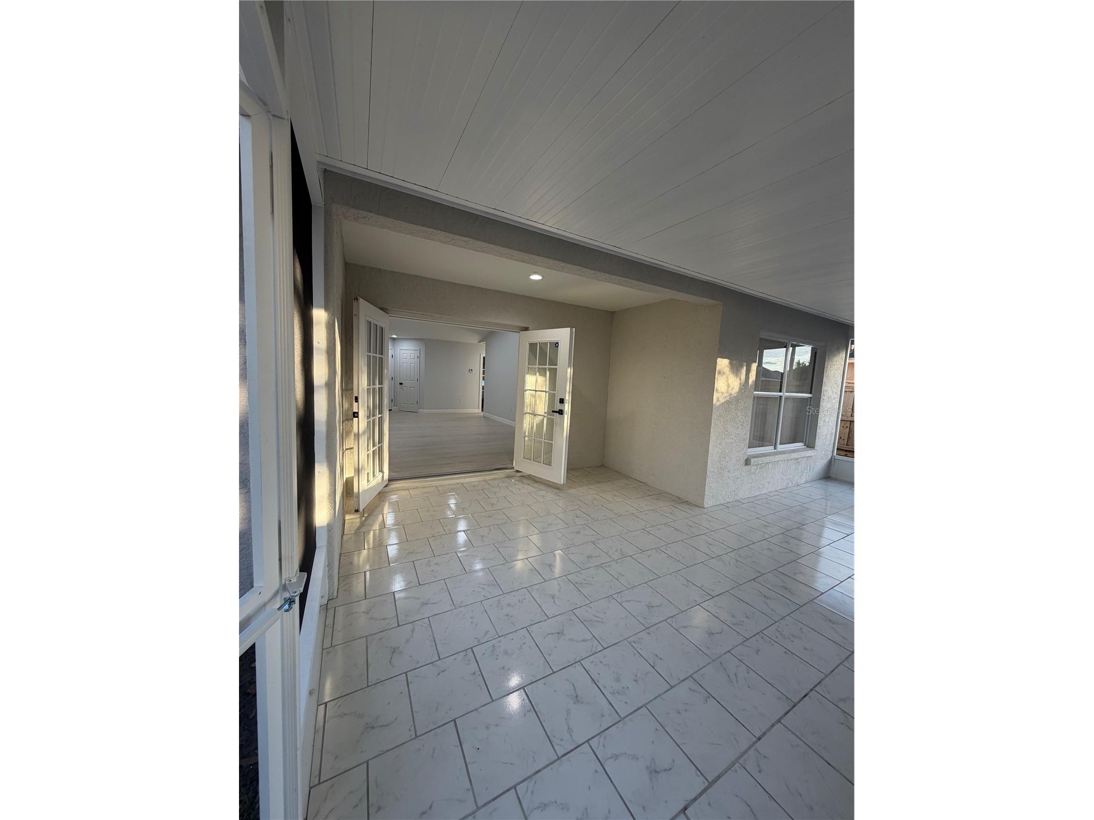 6928 43rd Court E Sarasota FL 34243 A4676085 image56