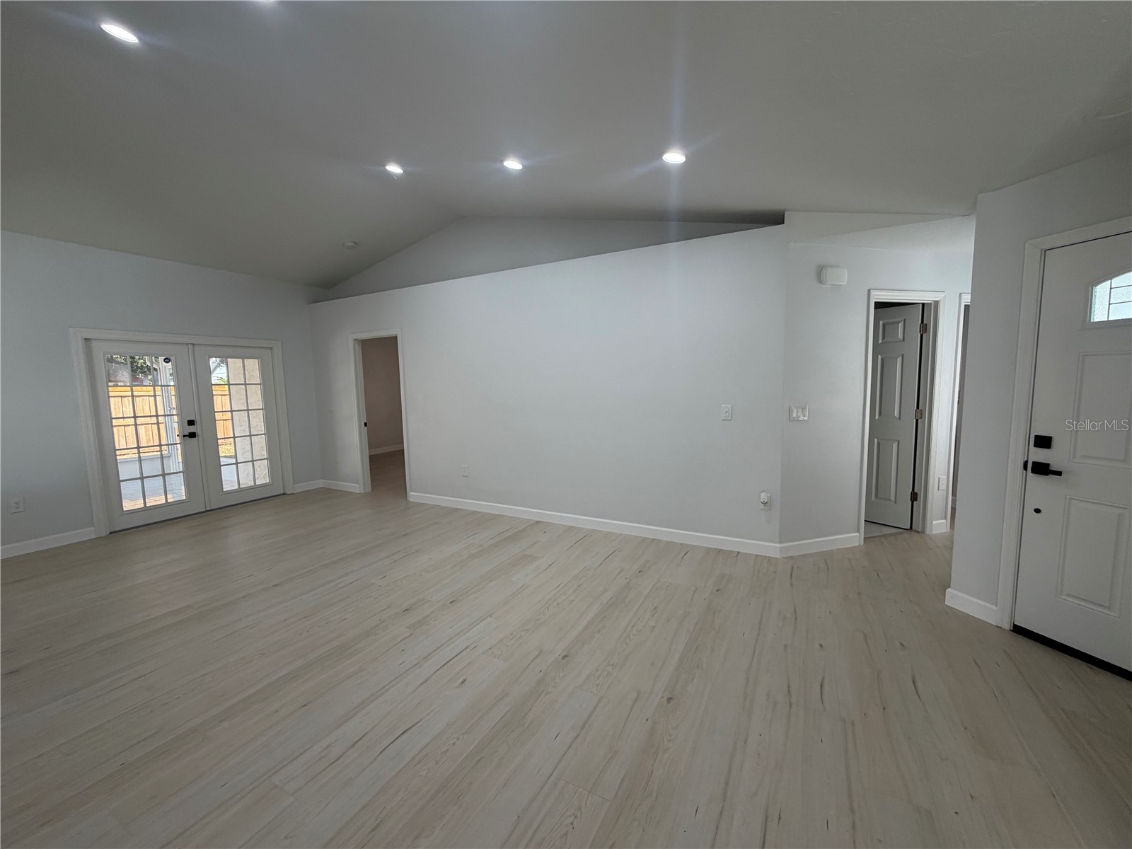 6928 43rd Court E Sarasota FL 34243 A4676085 image61