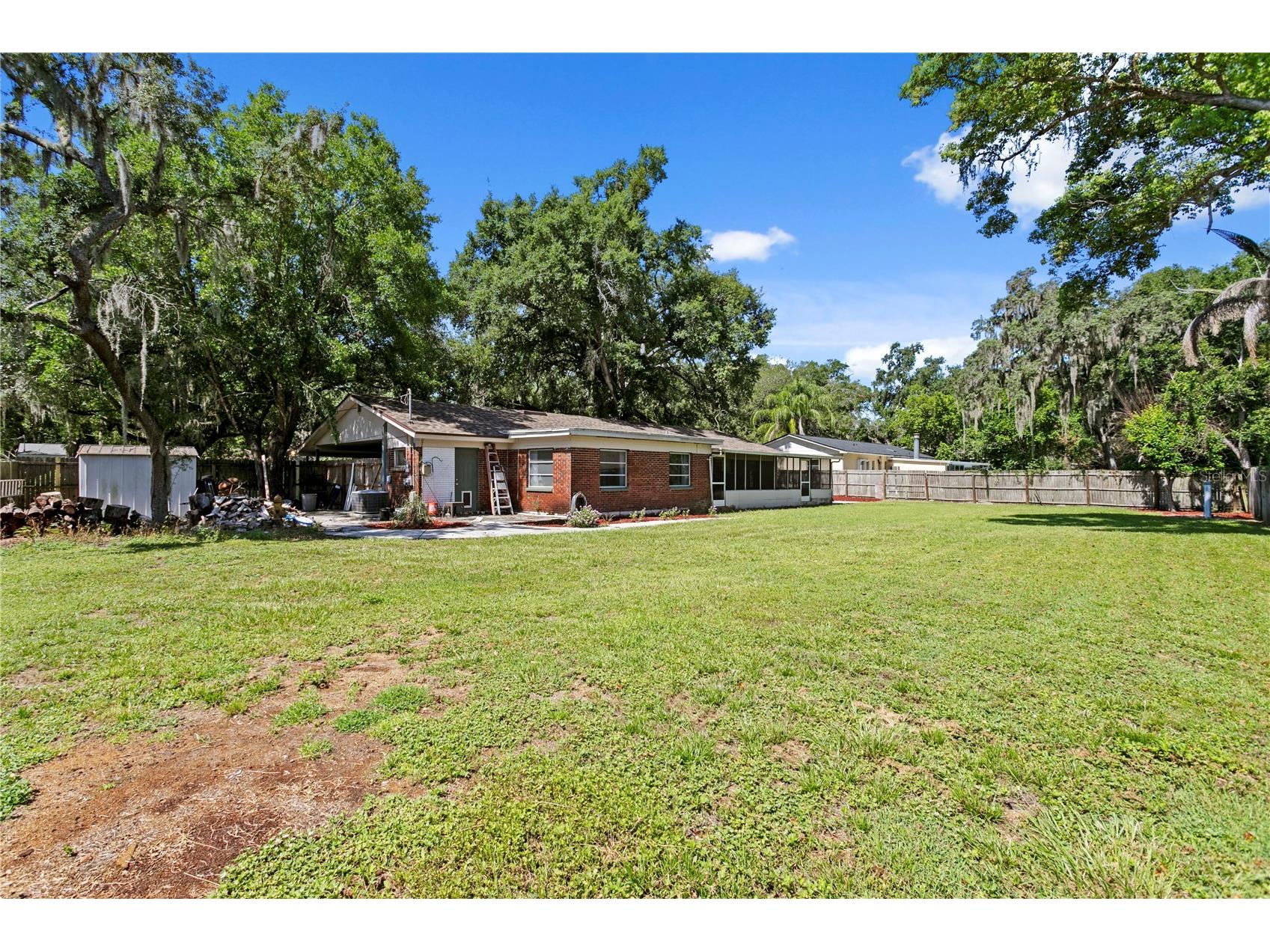 6928 Greenhill Place Tampa FL 33617 TB8523303 image33