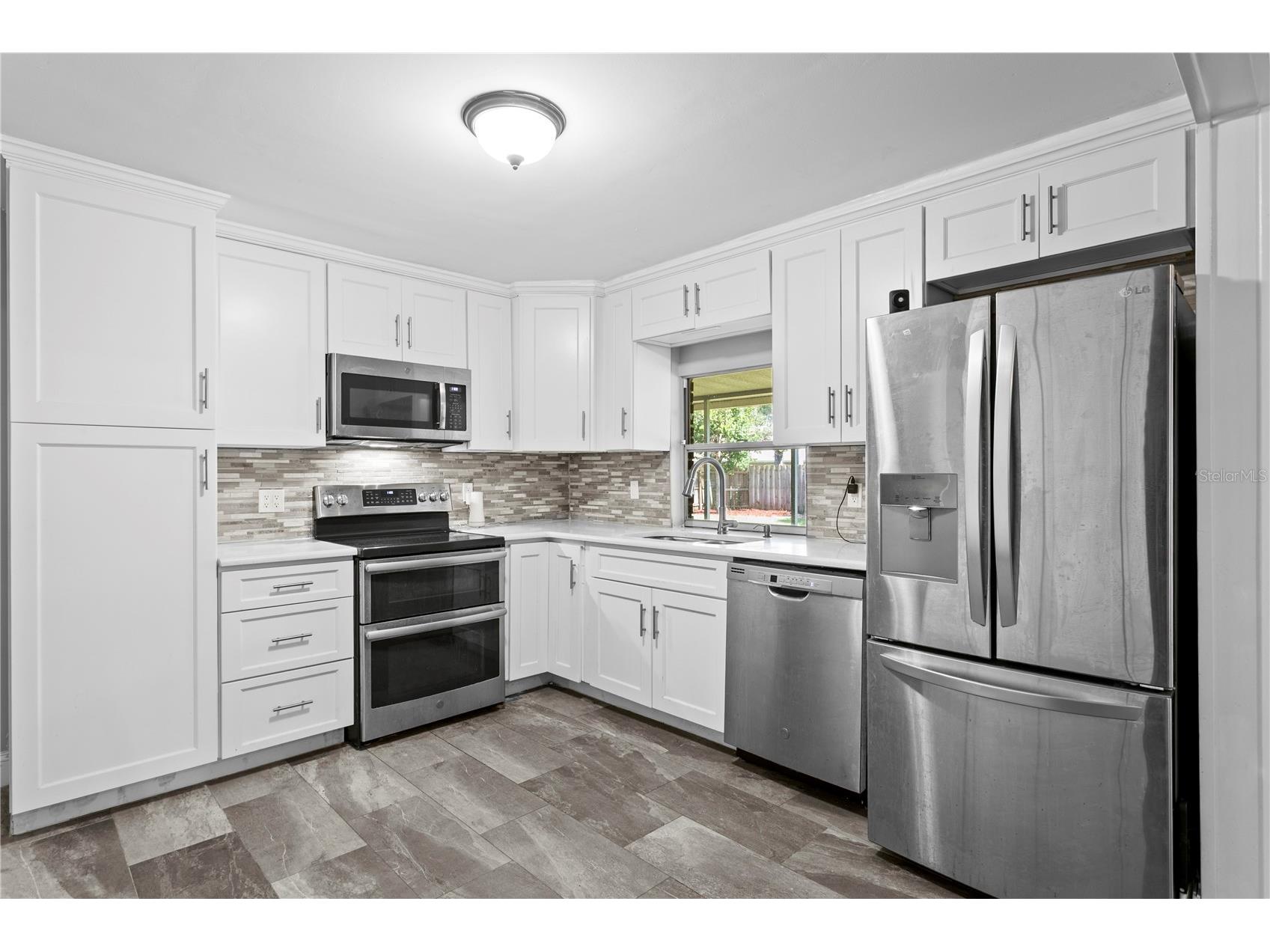 6928 Greenhill Place Tampa FL 33617 TB8523303 image8
