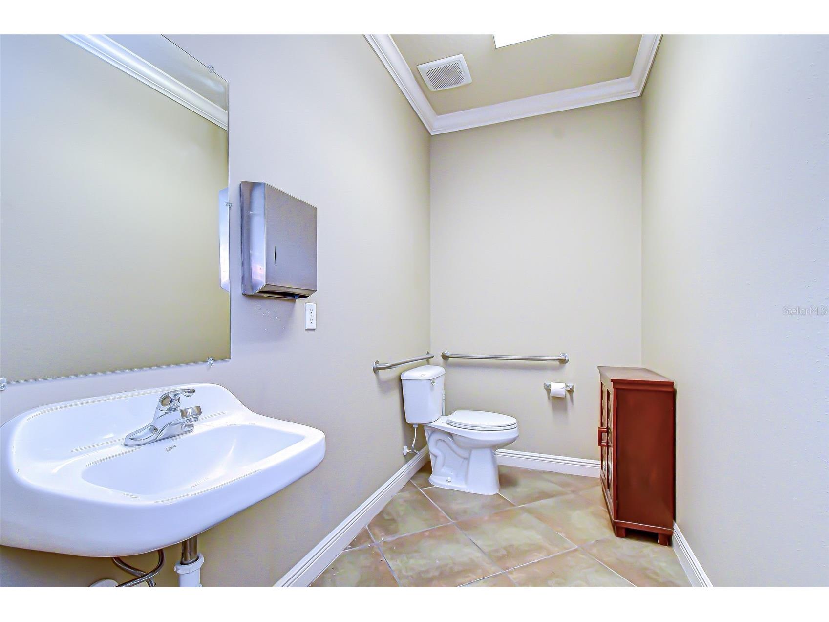 6928 W Linebaugh Avenue Tampa FL 33625 TB8463214 image19