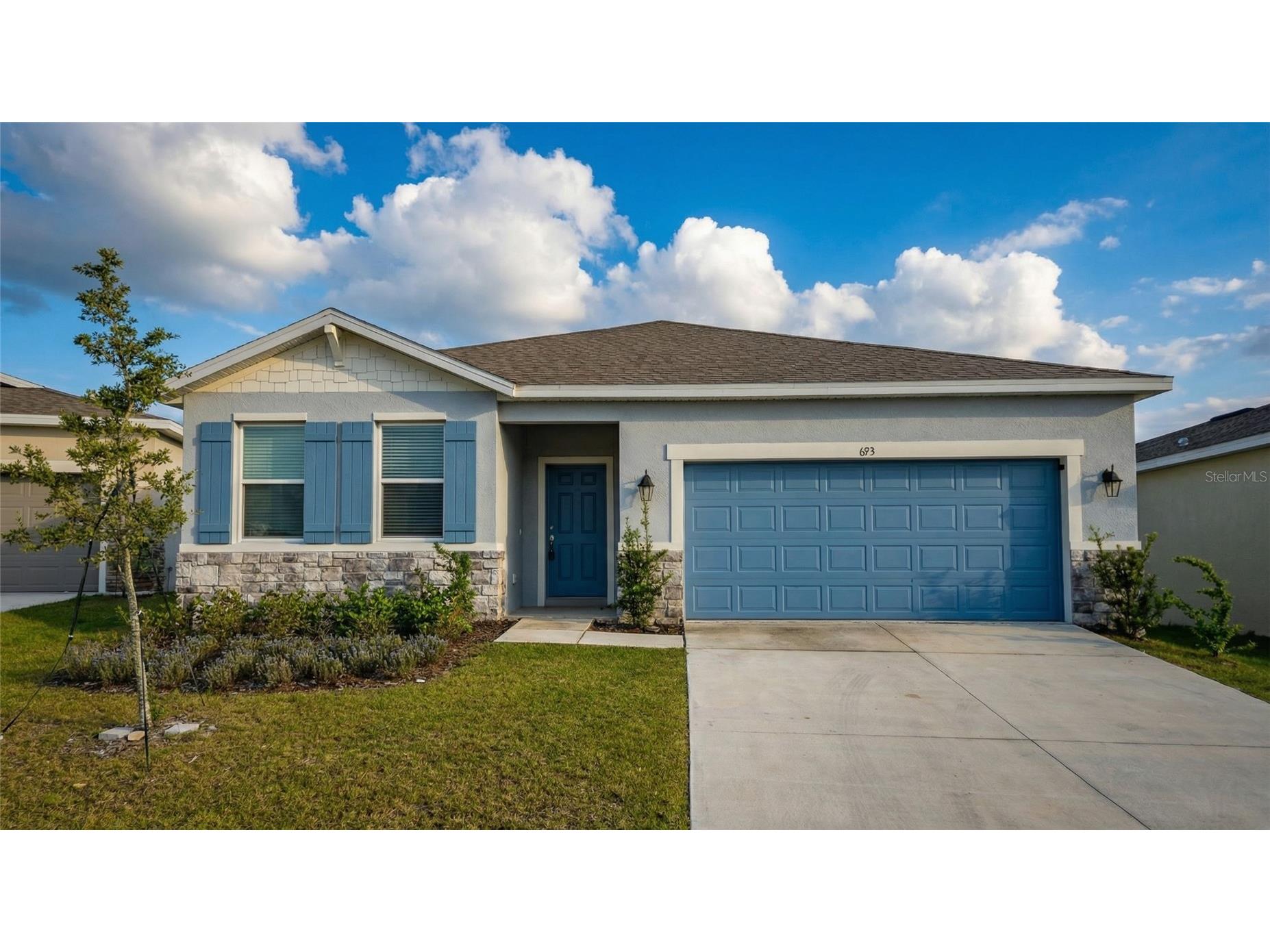 693 Crown Rose Drive Eagle Lake FL 33839 S5142913 image1