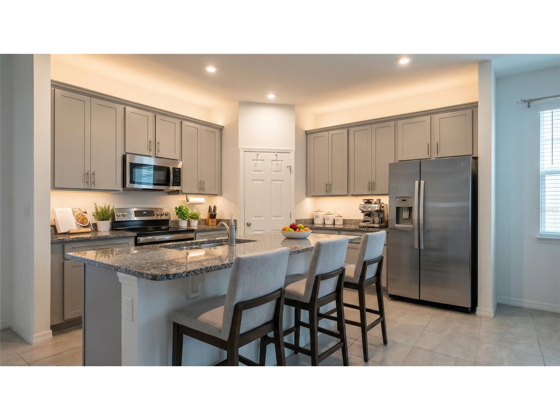 693 Crown Rose Drive Eagle Lake FL 33839 S5142913 image7