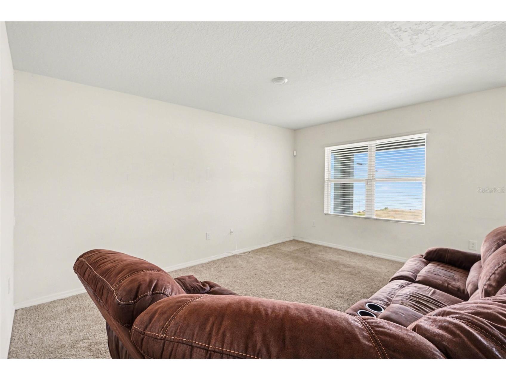693 Squires Grove Drive Winter Haven FL 33880 TB8502032 image4