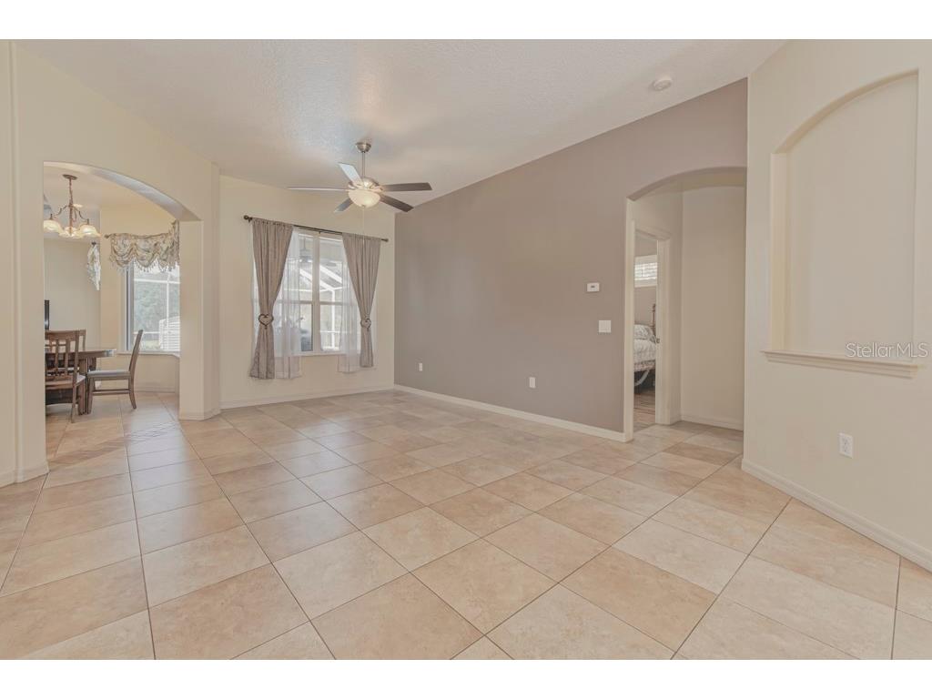 6930 69th Street E Palmetto FL 34221 A4699289 image10