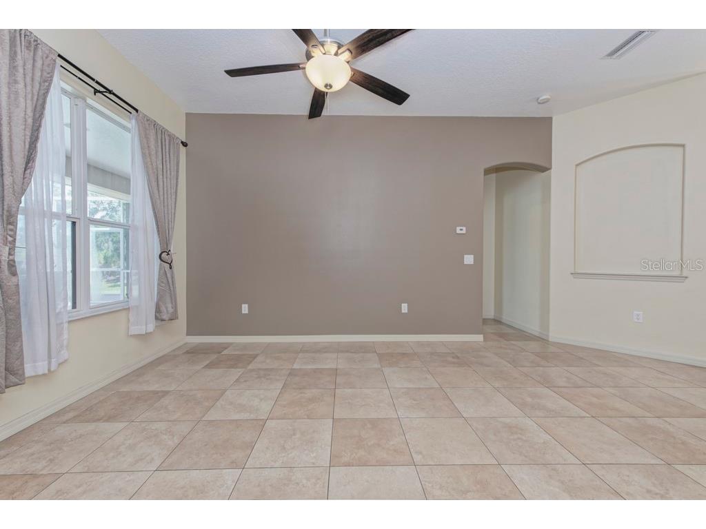 6930 69th Street E Palmetto FL 34221 A4699289 image11