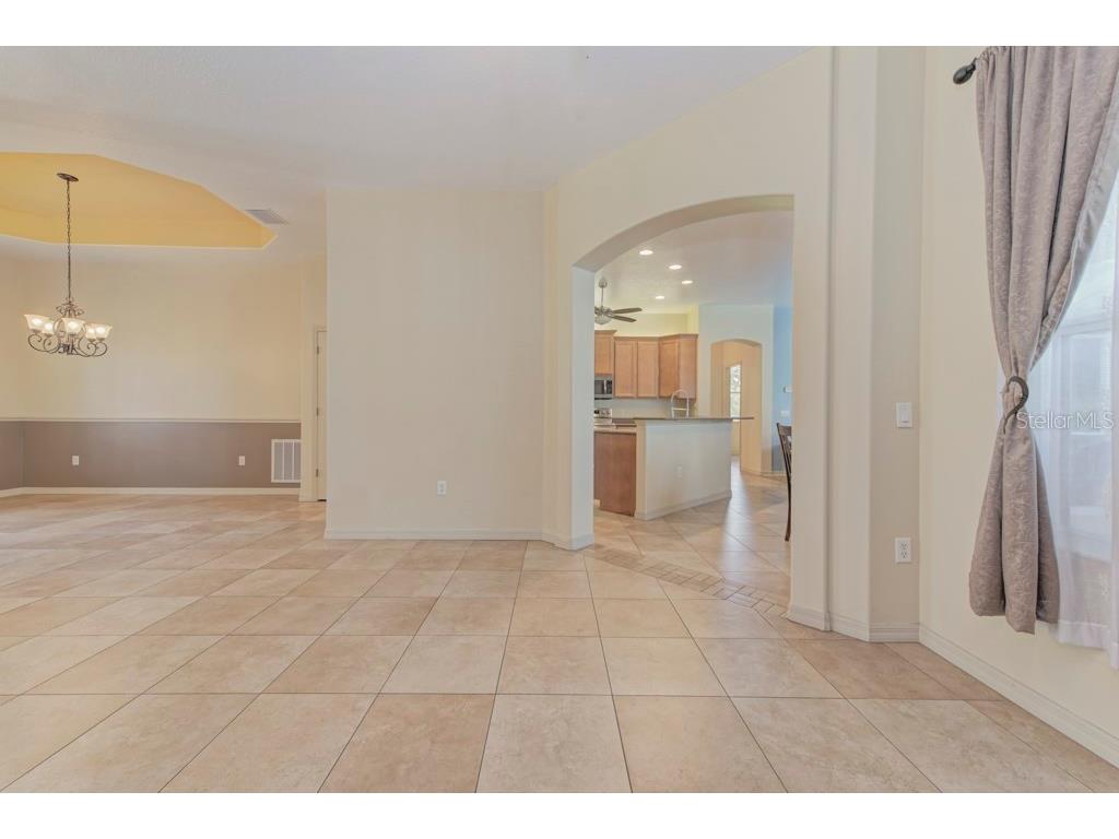 6930 69th Street E Palmetto FL 34221 A4699289 image12