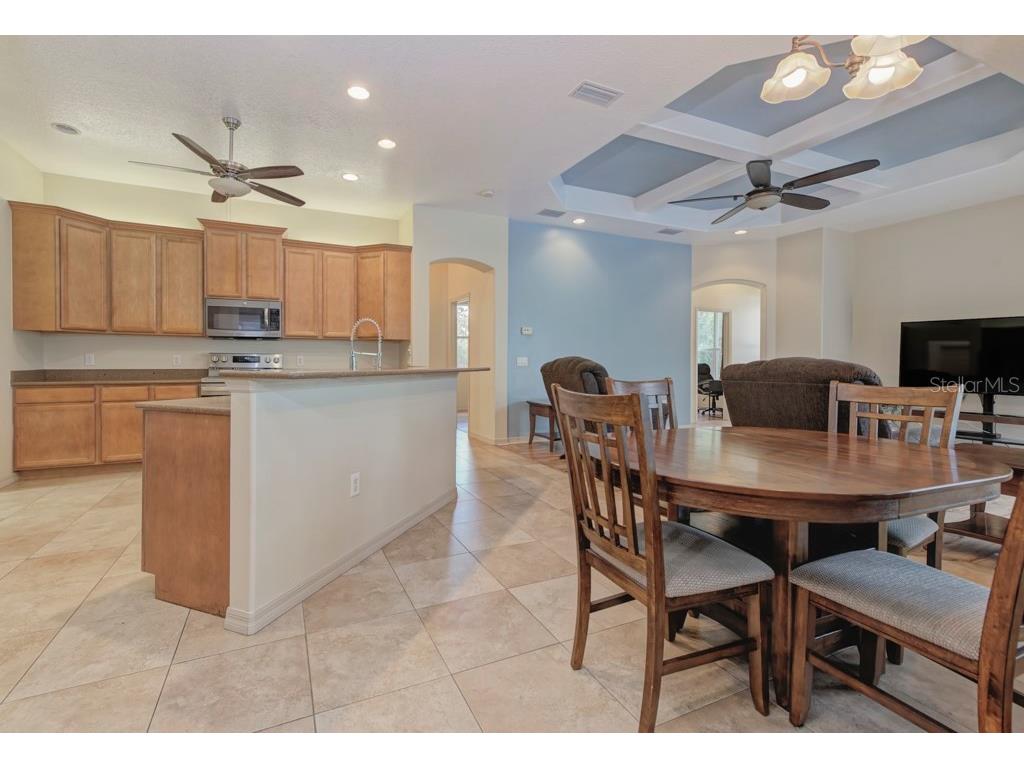 6930 69th Street E Palmetto FL 34221 A4699289 image14