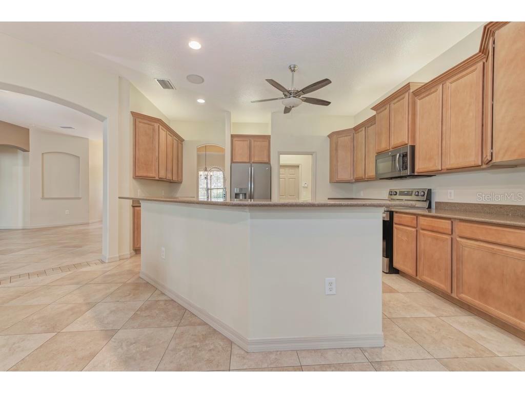 6930 69th Street E Palmetto FL 34221 A4699289 image17