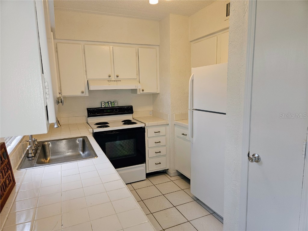 6930-A Place De La Paix #1B South Pasadena FL 33707 TB8434119 image19