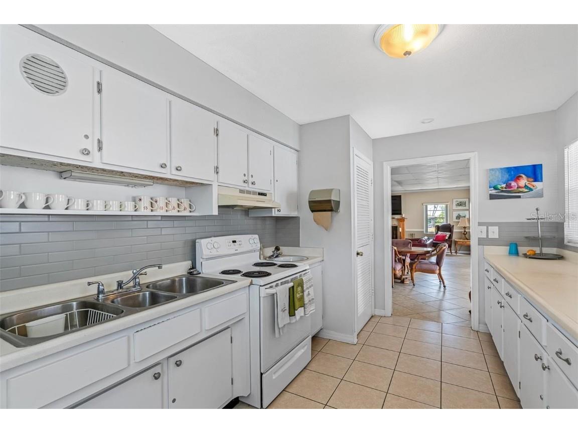 6930-A Place De La Paix #1B South Pasadena FL 33707 TB8434119 image34