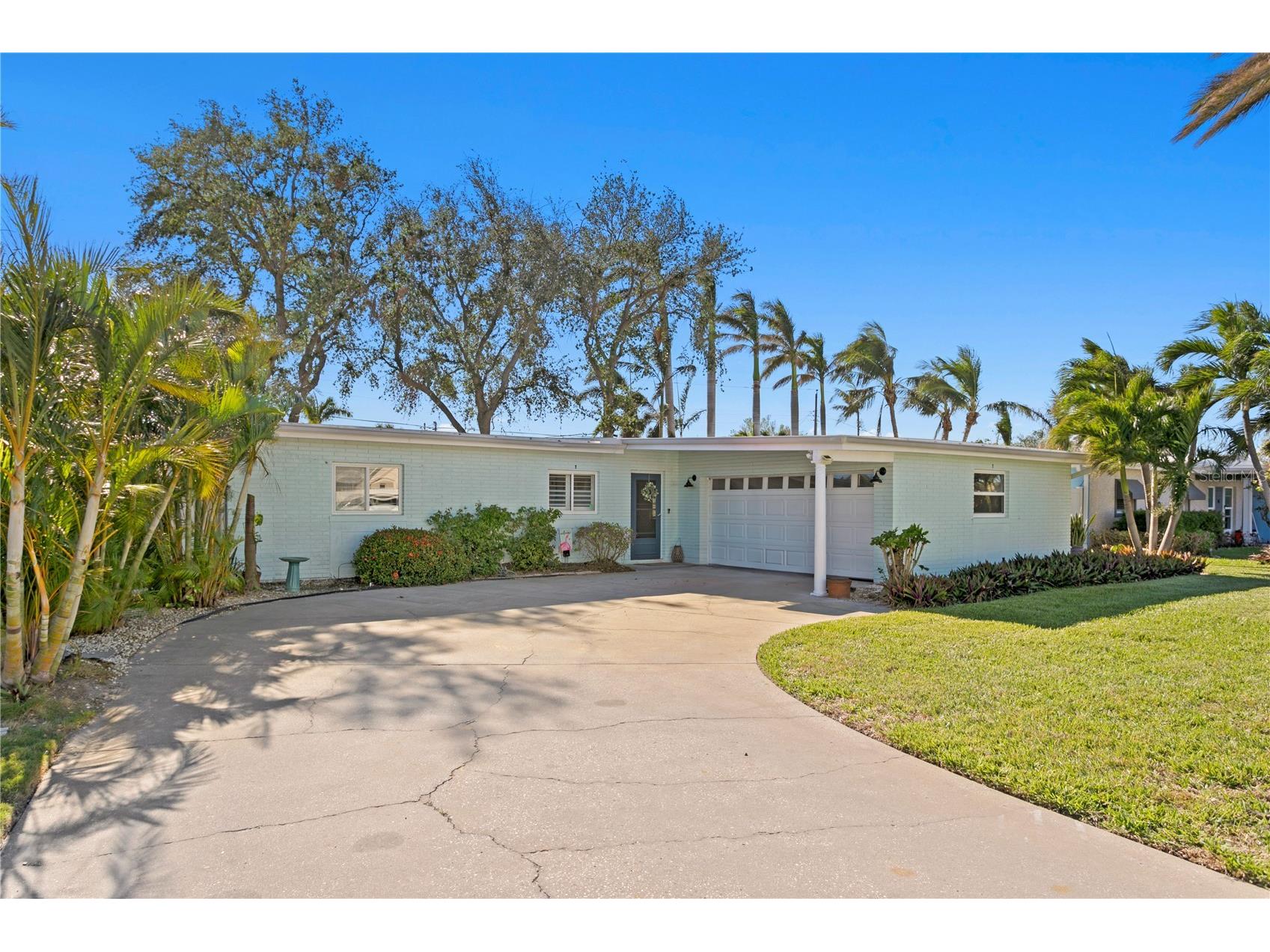 6931 Grande Vista Way S Saint Petersburg FL 33707 TB8493614 image1