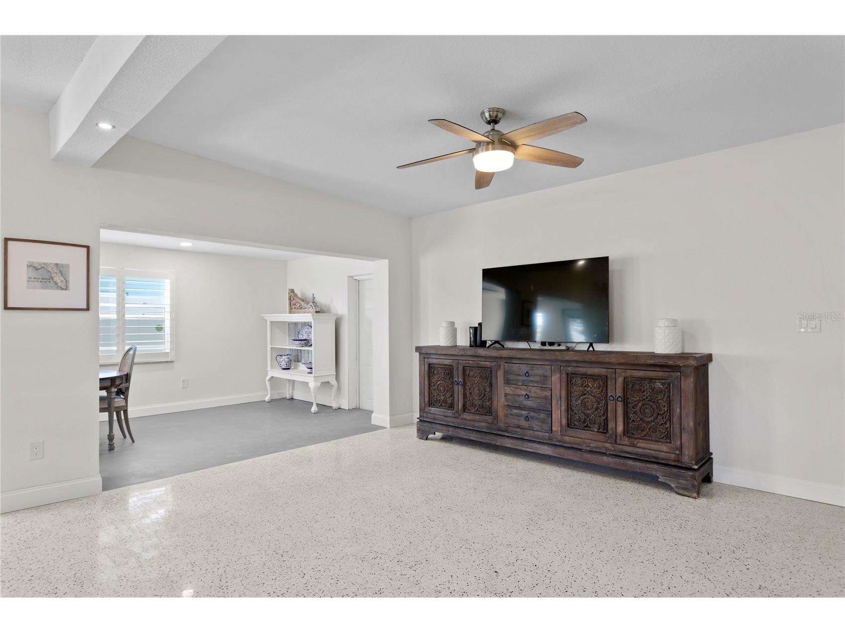 6931 Grande Vista Way S Saint Petersburg FL 33707 TB8493614 image11