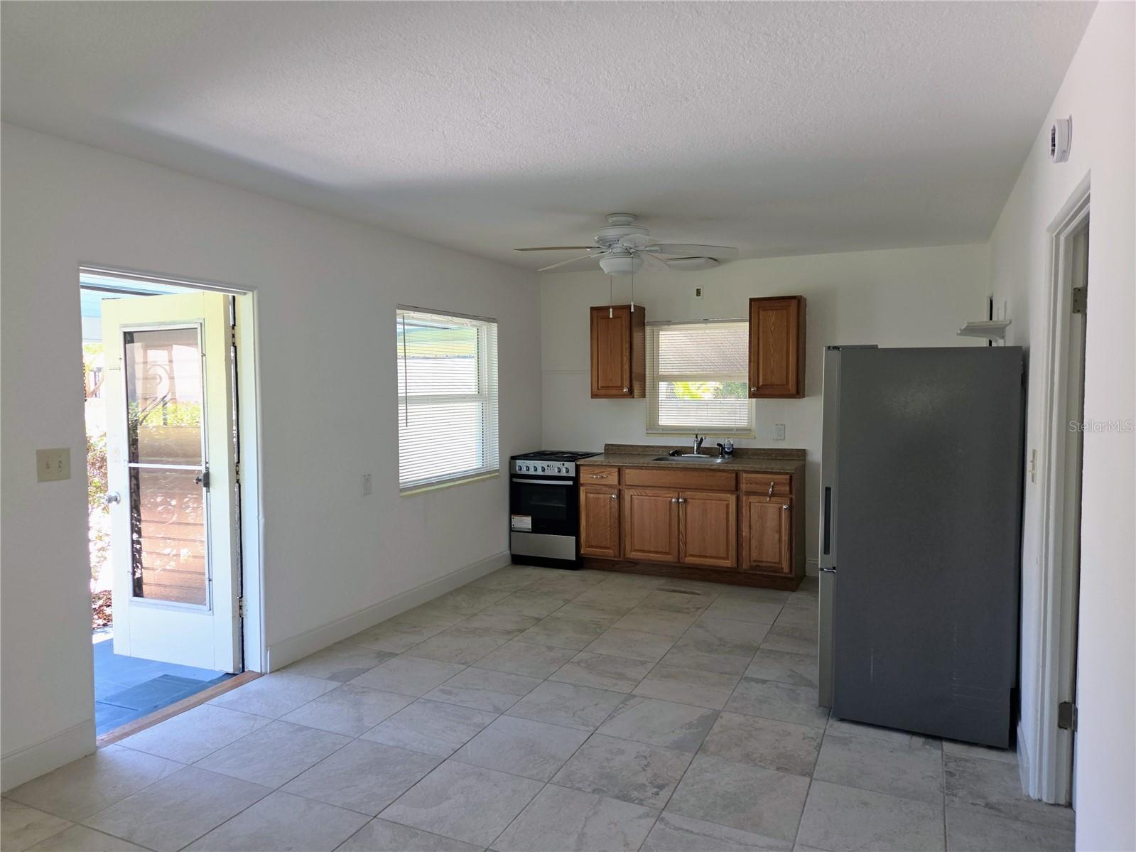 6931 Hibiscus Avenue S #3C South Pasadena FL 33707 TB8506170 image4