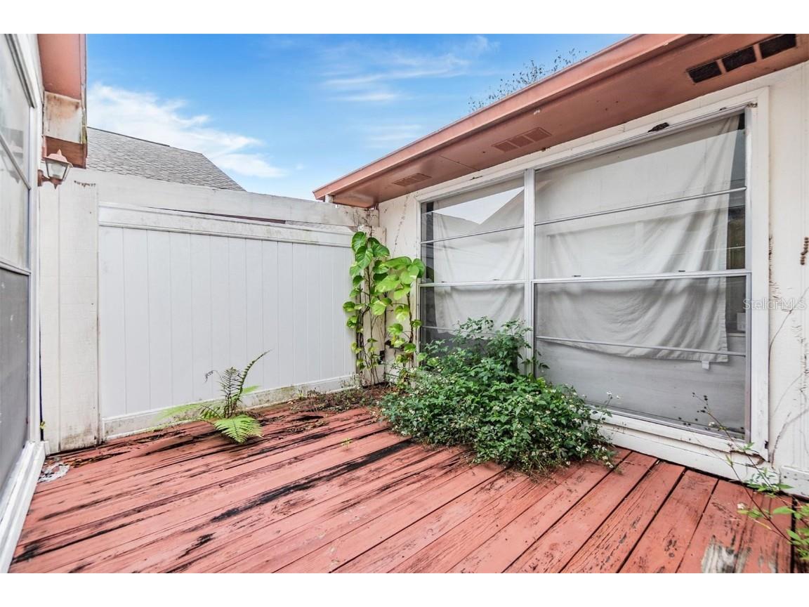 6931 Silvermill Drive Tampa FL 33635 TB8340121 image16