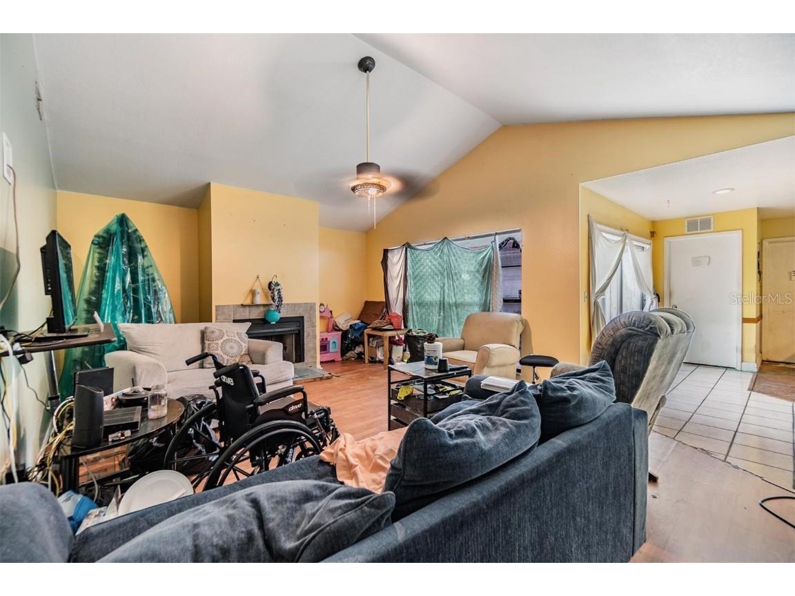 6931 Silvermill Drive Tampa FL 33635 TB8340121 image4