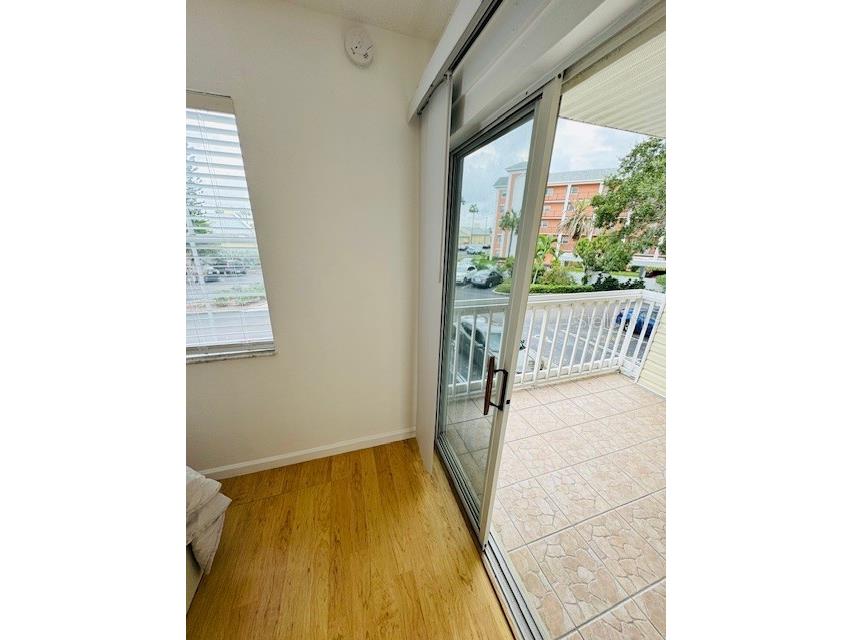 6931 Stones Throw Circle N #5210 Saint Petersburg FL 33710 TB8385345 image8