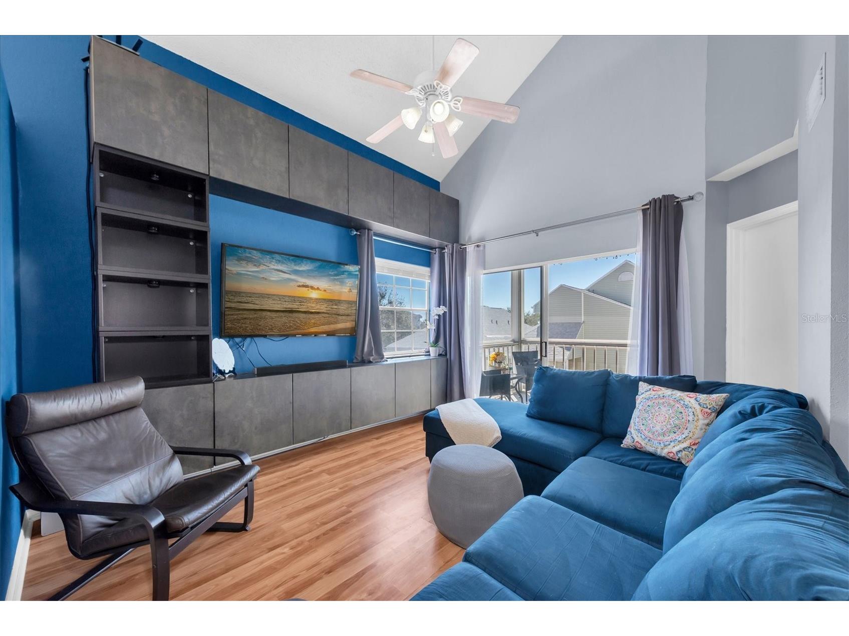 6931 Stones Throw Circle N #5302 Saint Petersburg FL 33710 TB8475800 image4