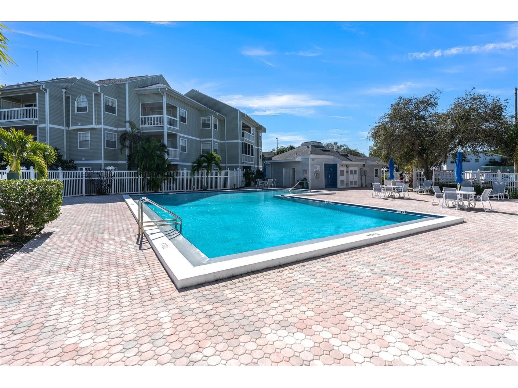 6931 Stones Throw Circle N #5302 Saint Petersburg FL 33710 TB8475800 image44