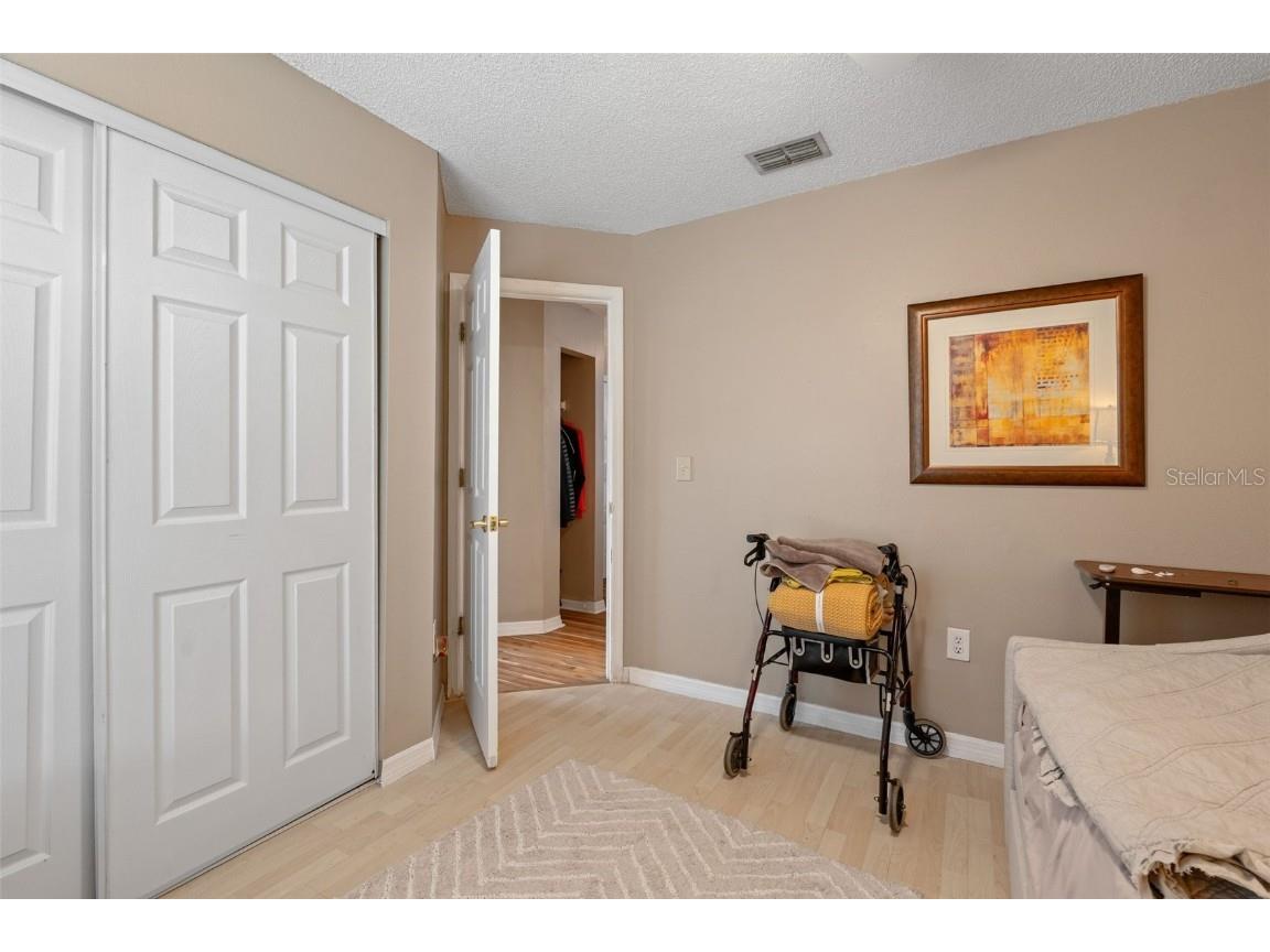 6932 43rd Court E Sarasota FL 34243 A4662581 image21