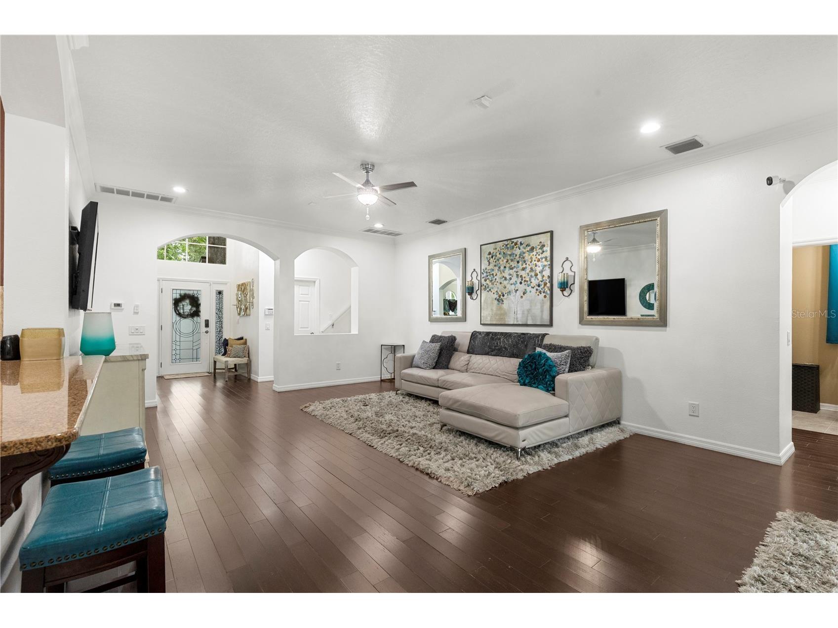 6932 Gray Catbird Loop Wesley Chapel FL 33545 TB8509336 image3