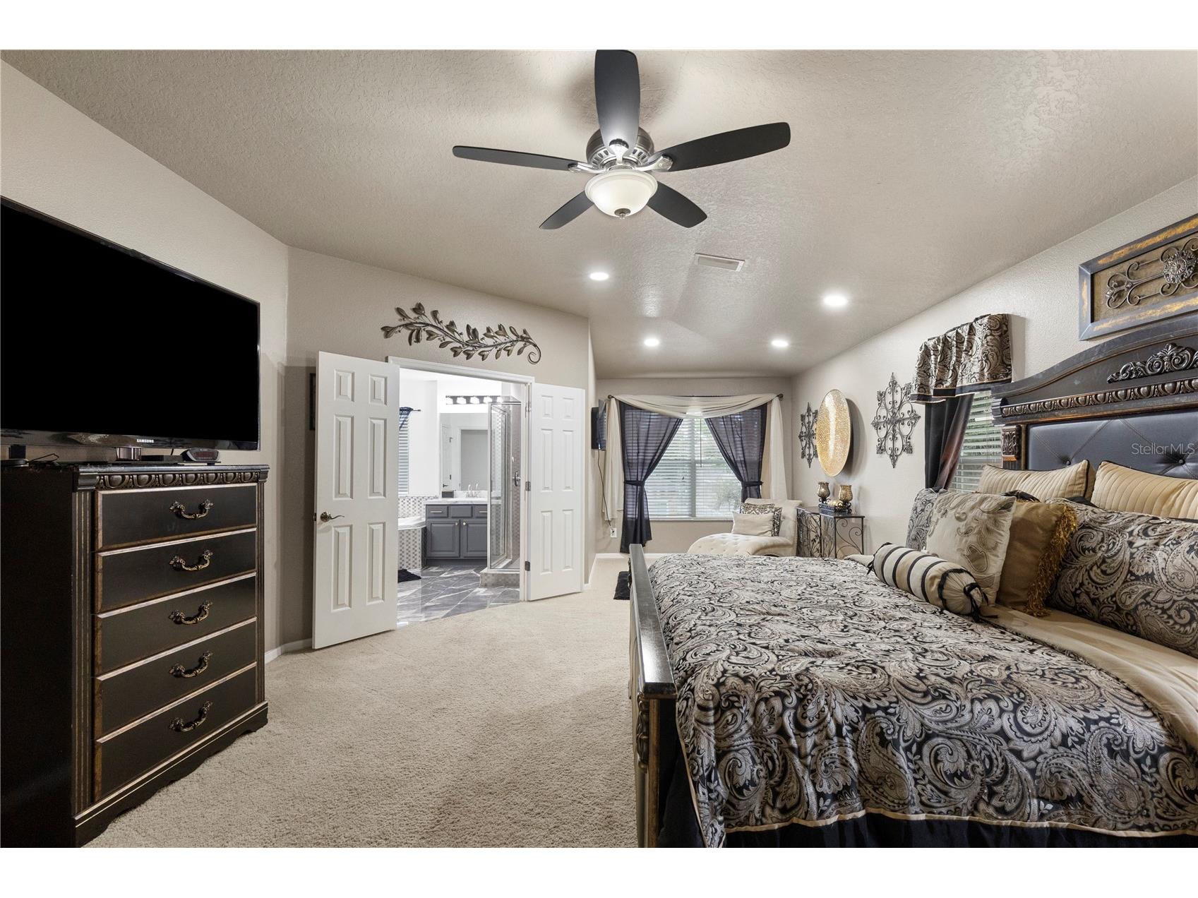 6932 Gray Catbird Loop Wesley Chapel FL 33545 TB8509336 image36